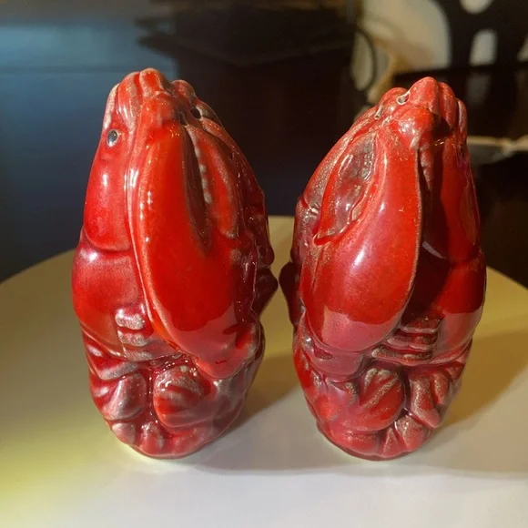 Vintage Brad Keeler of California pottery, Lobsterware Salt and Pepper Shakers - Picture 5 of 14